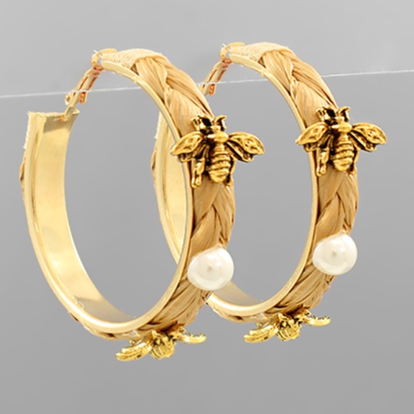 Independent Jewelry - Bee and Pearl Hoop Earrings